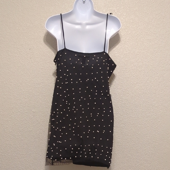 Forever 21 black faux pearl studded shoulder tie mini shift dress - Picture 2 of 8